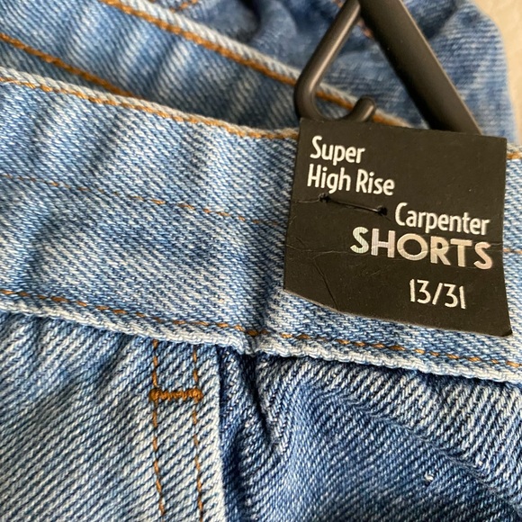 Simple society high rise shorts High Waisted Carpenter Shorts - Picture 5 of 9